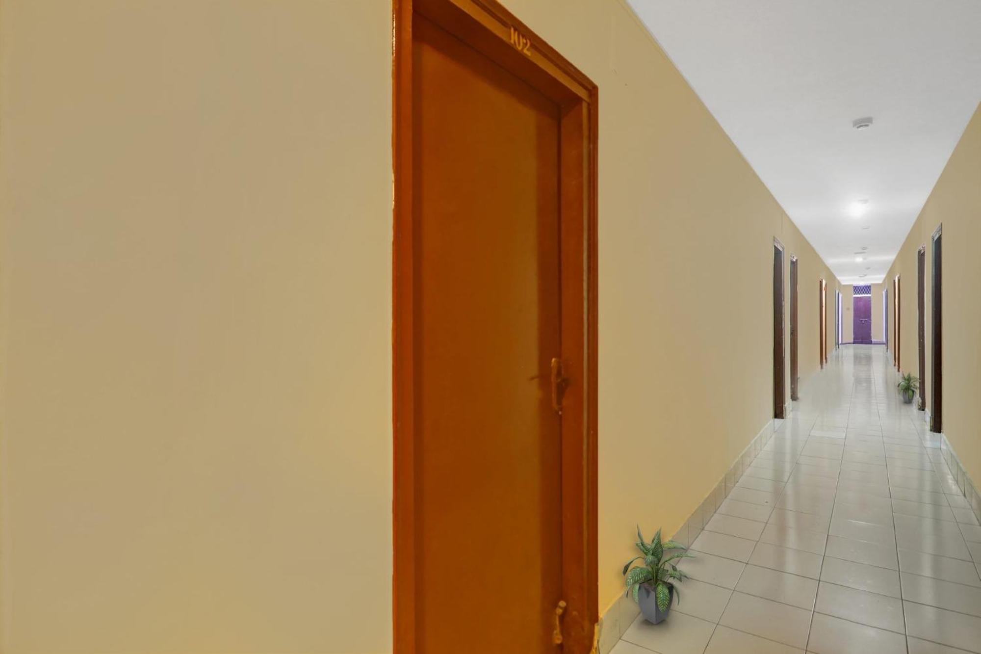 Hotel O Hrr Hotels Near Paradise Circle Secundurabad Buitenkant foto