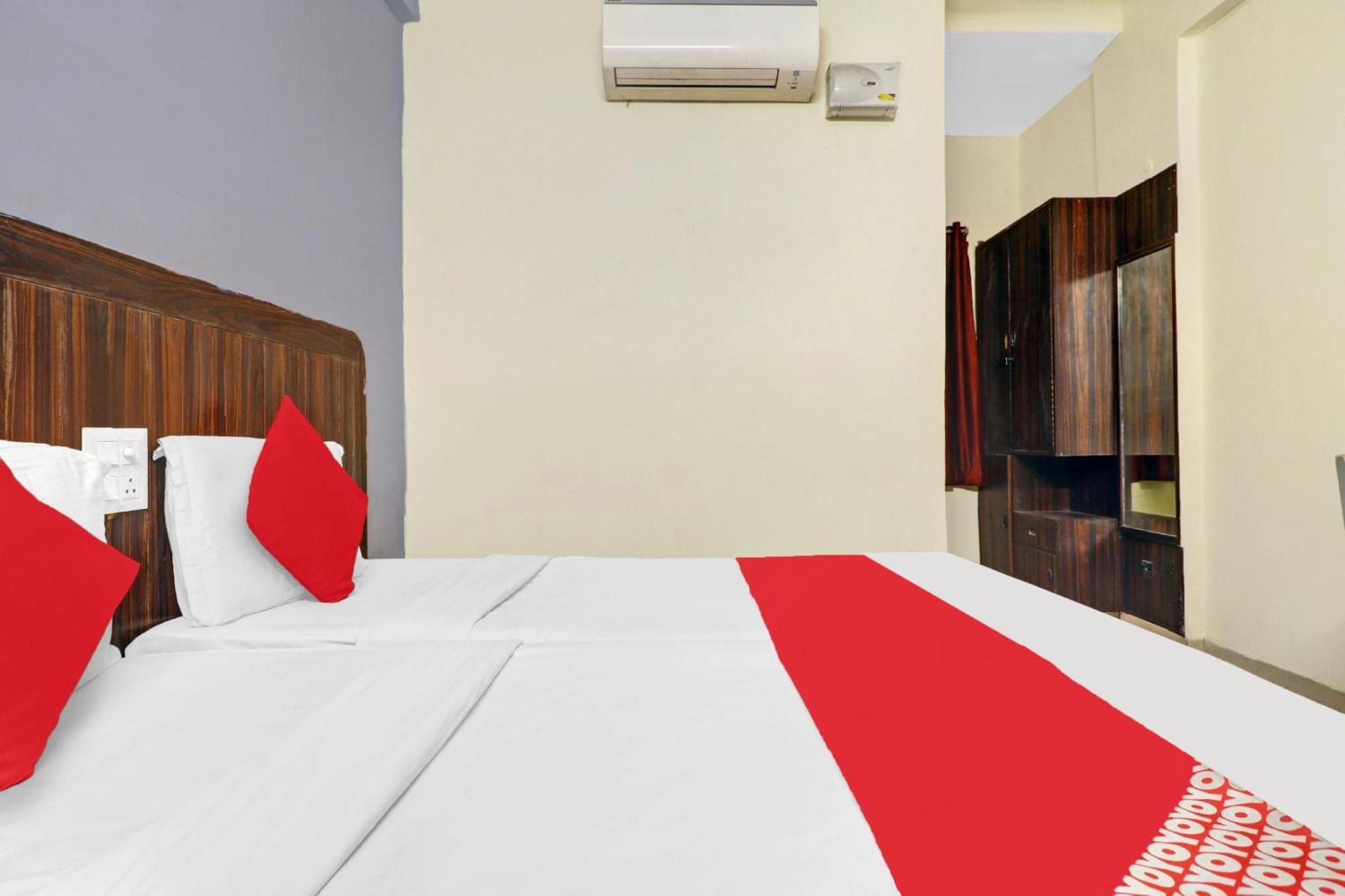 Hotel O Hrr Hotels Near Paradise Circle Secundurabad Buitenkant foto