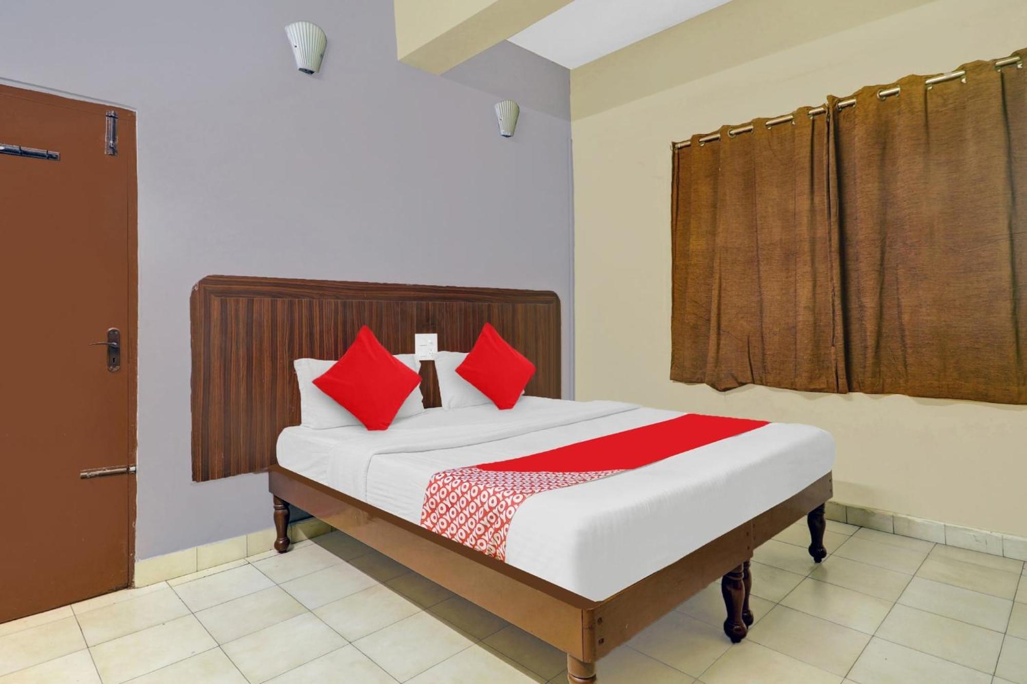 Hotel O Hrr Hotels Near Paradise Circle Secundurabad Buitenkant foto