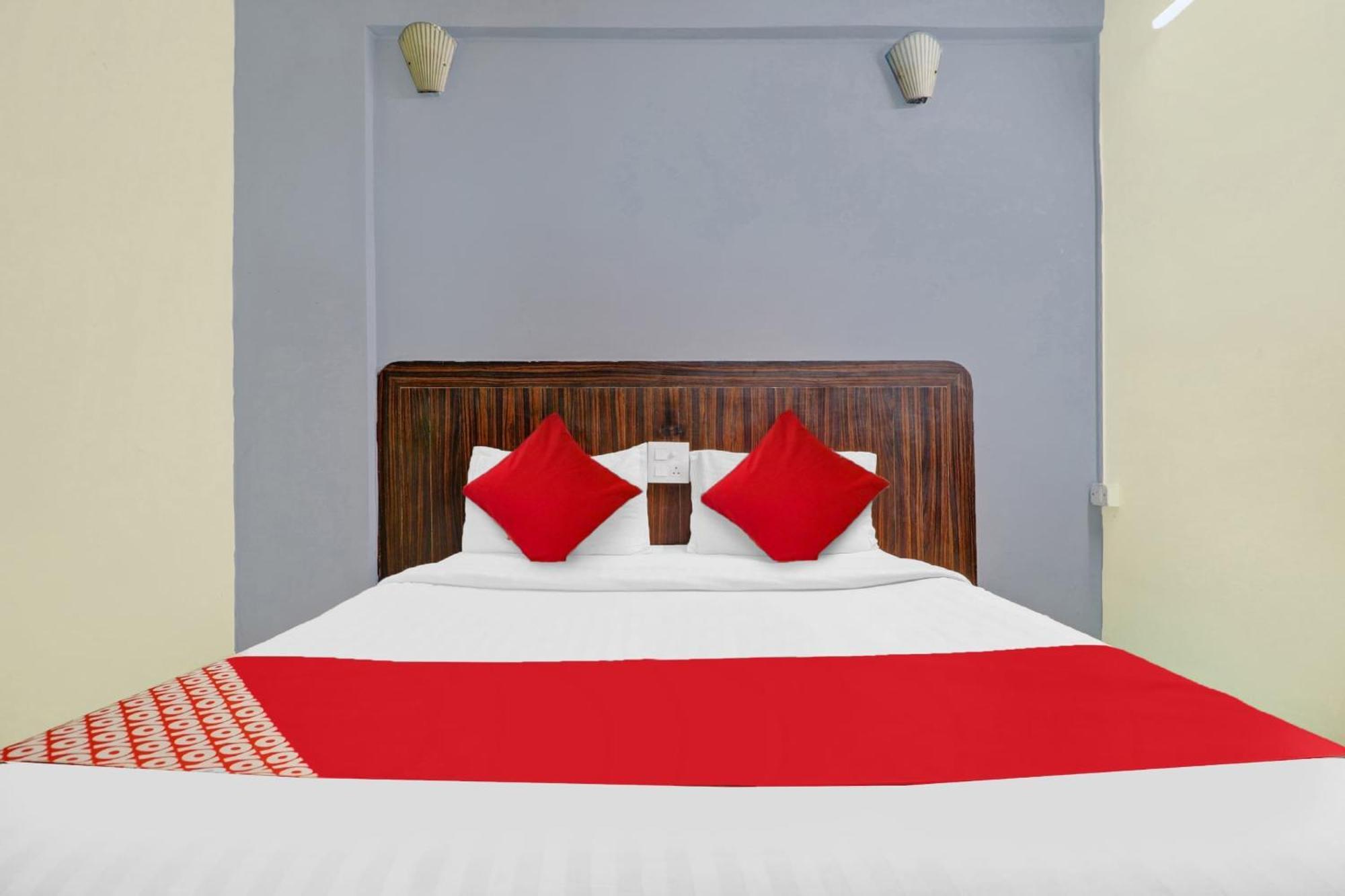 Hotel O Hrr Hotels Near Paradise Circle Secundurabad Buitenkant foto